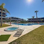 شقة Nice Apartment In Torrevieja تورّيفيِخا