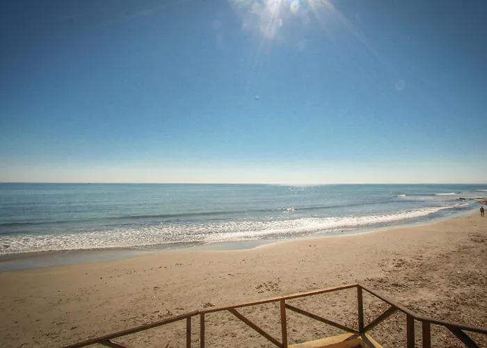 Apartment Stunning In With Wifi Torrevieja